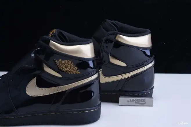 Rep MAX RETRO JORDAN HIGH GOLD AIR BLACK (2020) 1 METALLIC 555088-032 0330